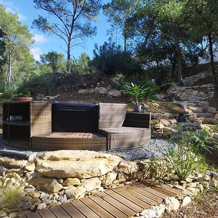 Studio Du Roc Des Garrigues Langlade Extérieur photo